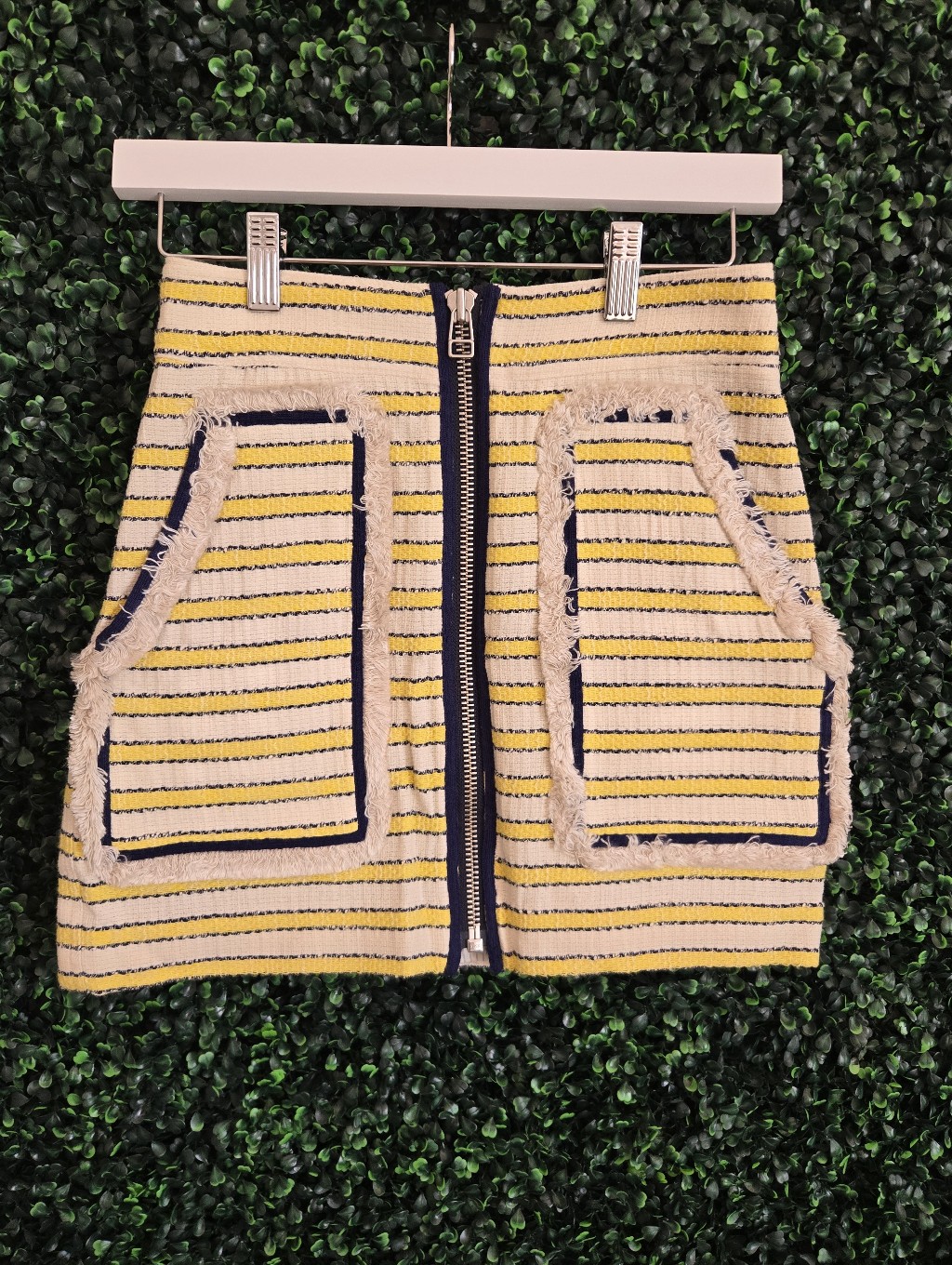 Veronica Beard Lynden Tweed W/ Front Zip Mini Skirt Striped Size 2